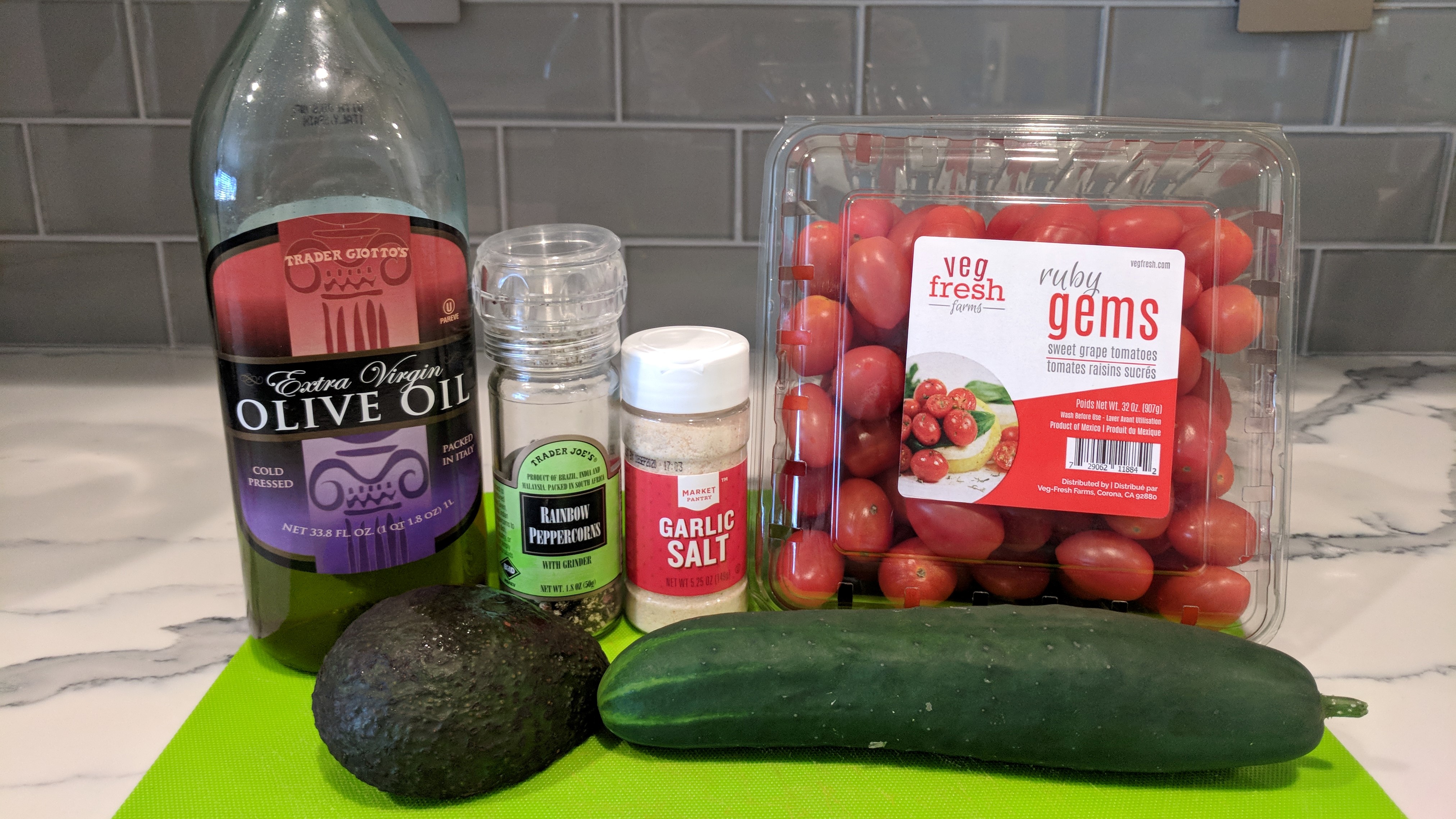 tomato-cucumber-avocado-ingredients